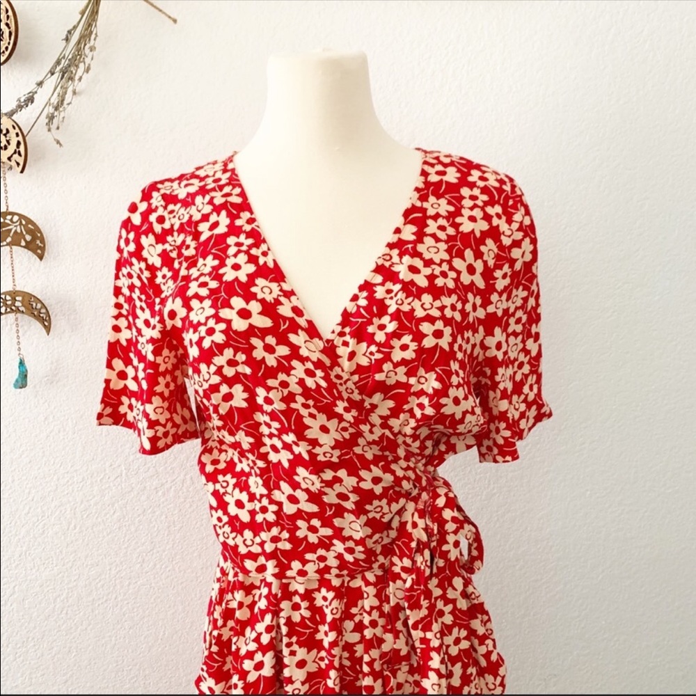 Madewell Wrap Front Mini Daisy Romper - Picture 2 of 3